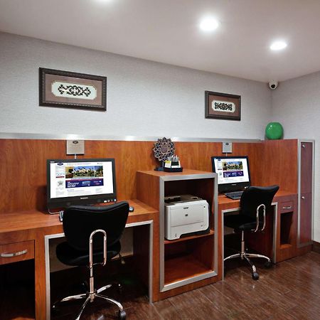 Hampton Inn Los Angeles/Arcadia Bagian luar foto