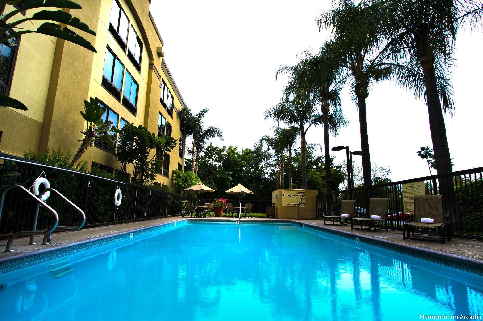 Hampton Inn Los Angeles/Arcadia Bagian luar foto