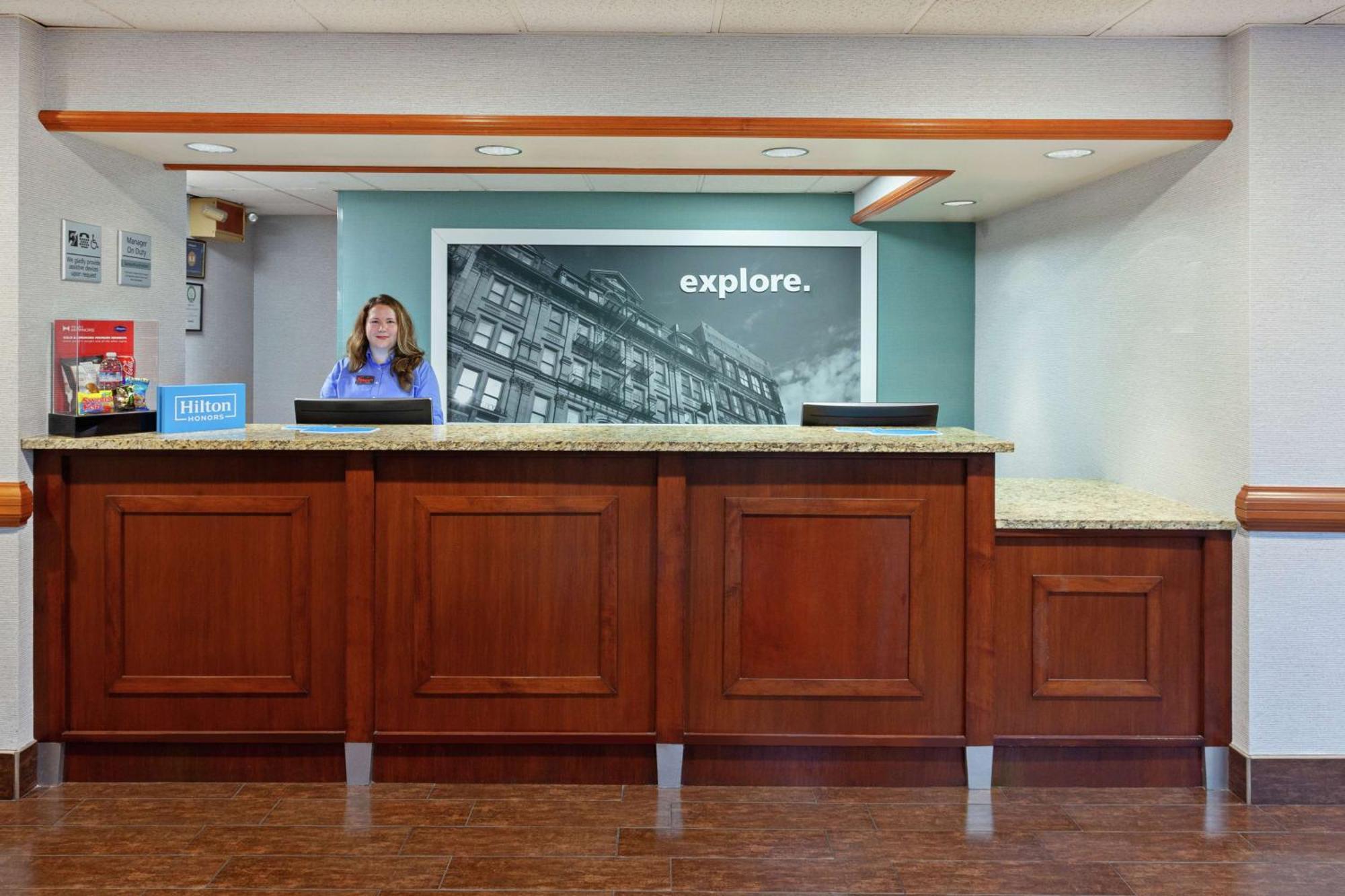 Hampton Inn Los Angeles/Arcadia Bagian luar foto