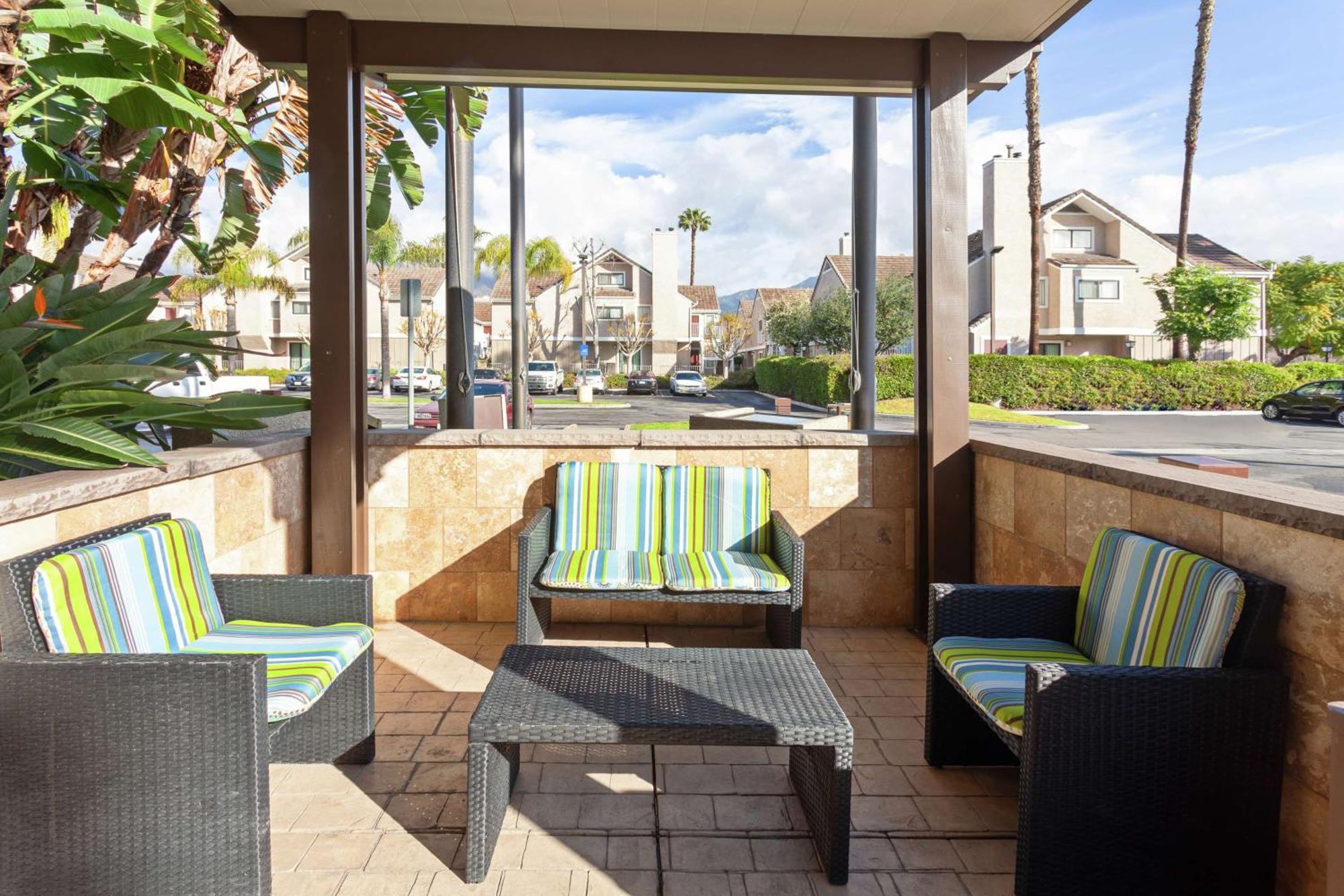 Hampton Inn Los Angeles/Arcadia Bagian luar foto
