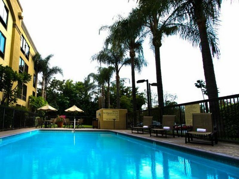 Hampton Inn Los Angeles/Arcadia Bagian luar foto